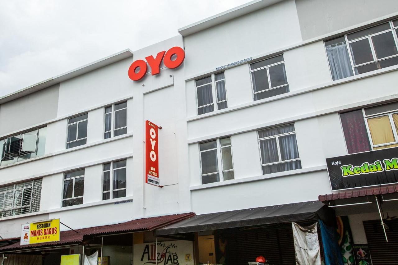 Oyo 89631 988 Hotel Johor Bahru Bagian luar foto